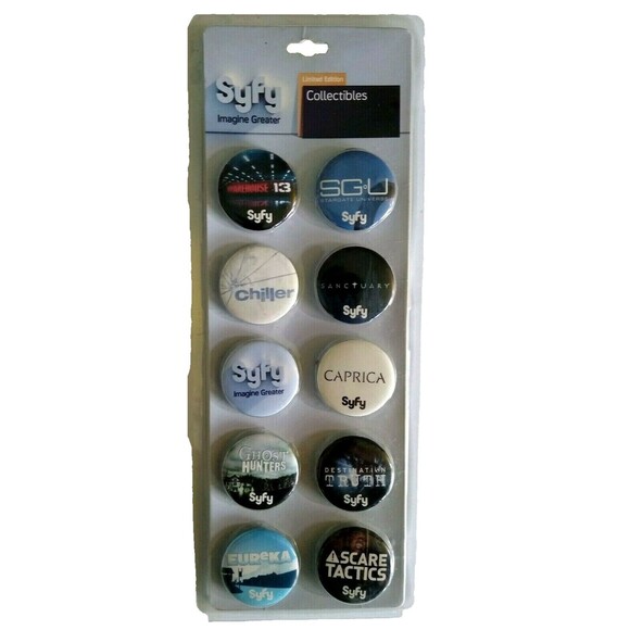 Other - 10 SyFy Pinback Button Badges Ghost Hunters Chiller Eureka Stargate Caprica